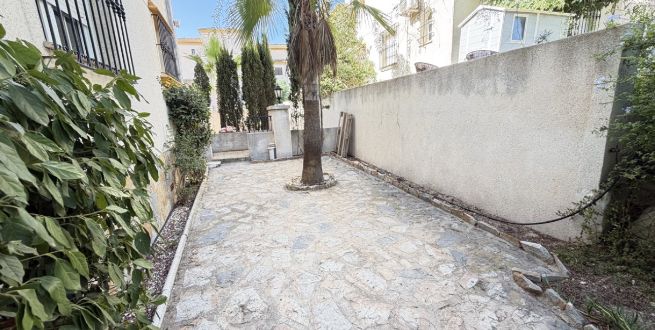 Resale - Apartment / flat -
Orihuela Costa - Las Ramblas