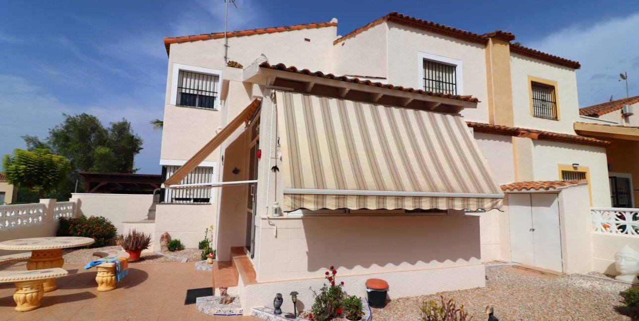 Resale - Townhouse -
Algorfa - Montebello