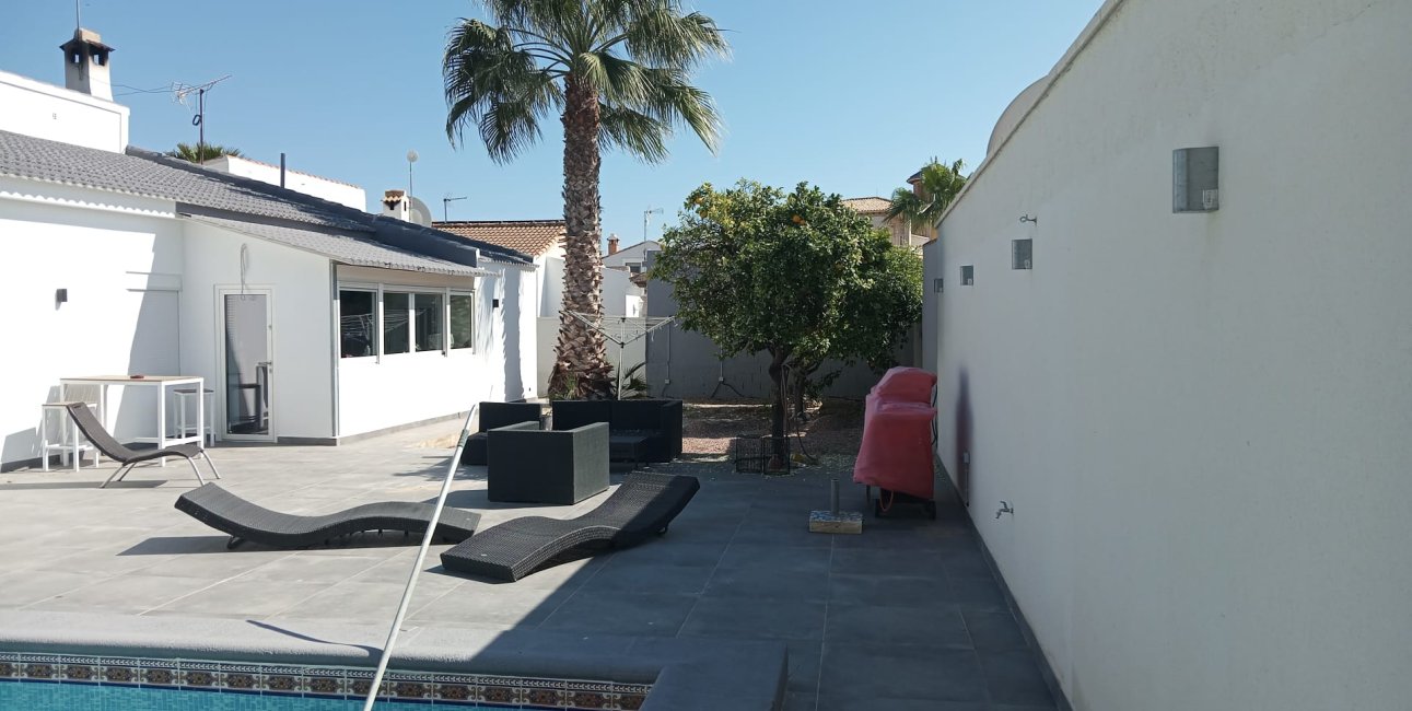 Rynek wtórny - Willa -
Orihuela Costa - Lomas de Cabo Roig