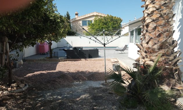 Rynek wtórny - Willa -
Orihuela Costa - Lomas de Cabo Roig