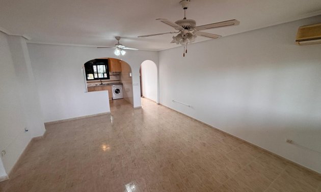 Reventa - Apartamento / piso -
Ciudad Quesada - Doña Pepa