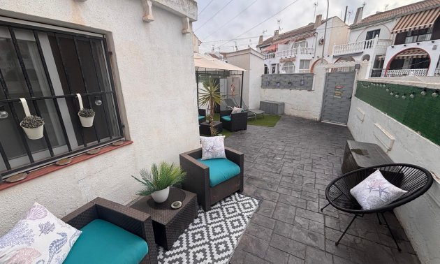 Resale - Apartment / flat -
Torrevieja - El Chaparral
