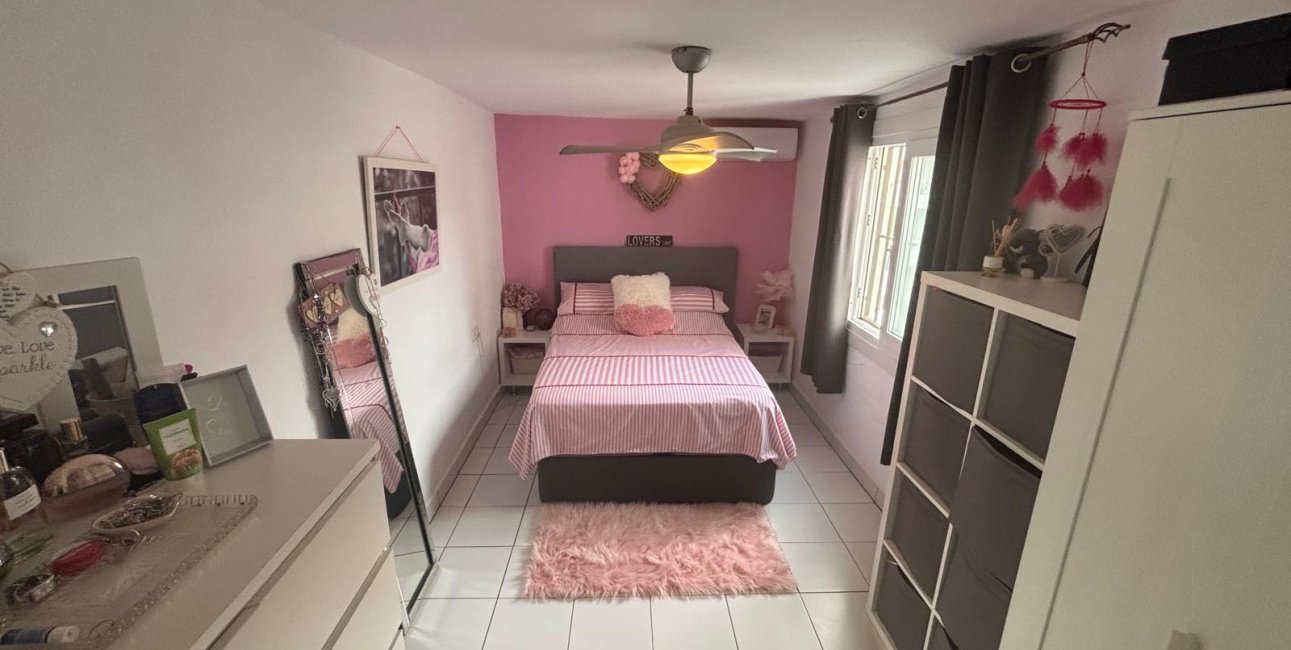 Resale - Apartment / flat -
Torrevieja - El Chaparral