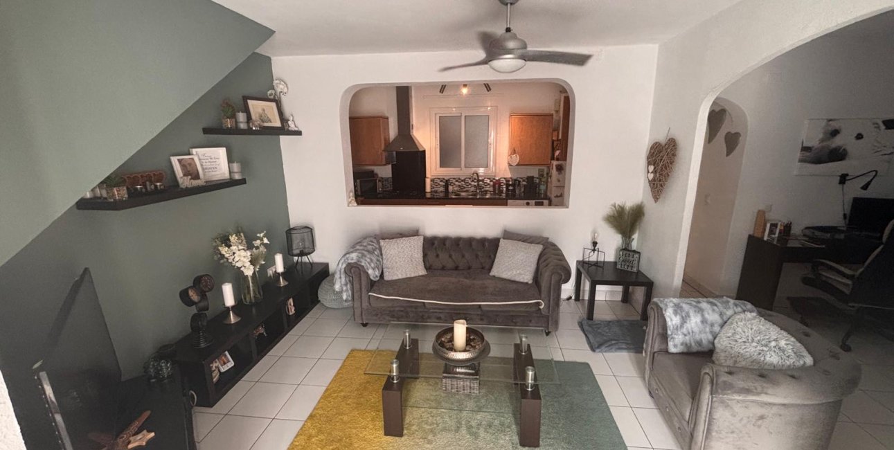 Resale - Apartment / flat -
Torrevieja - El Chaparral