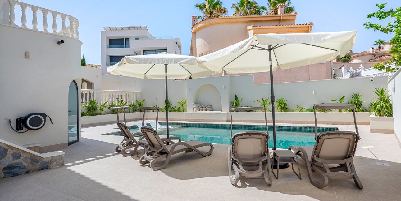 Resale - Villa -
Ciudad Quesada - La Marquesa