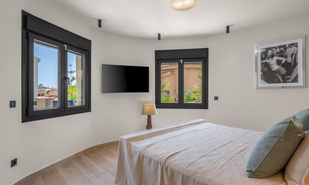 Resale - Villa -
Ciudad Quesada - La Marquesa