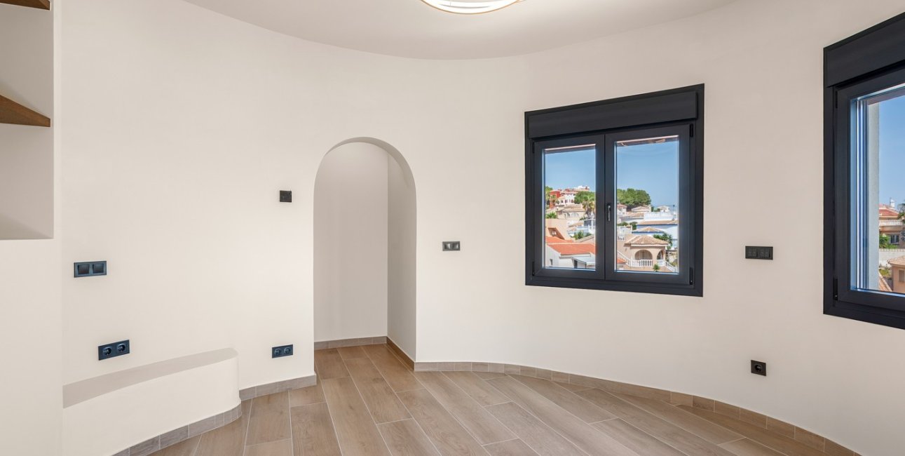 Resale - Villa -
Ciudad Quesada - La Marquesa