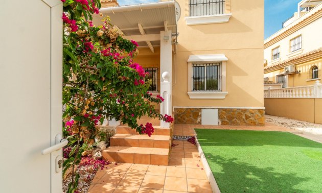 Resale - Apartment / flat -
Orihuela Costa - Los Dolses