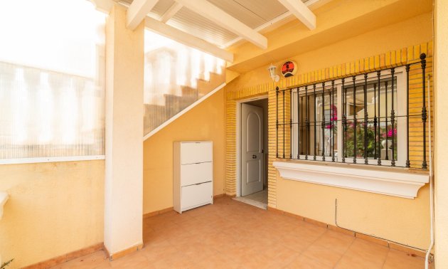 Resale - Apartment / flat -
Orihuela Costa - Los Dolses