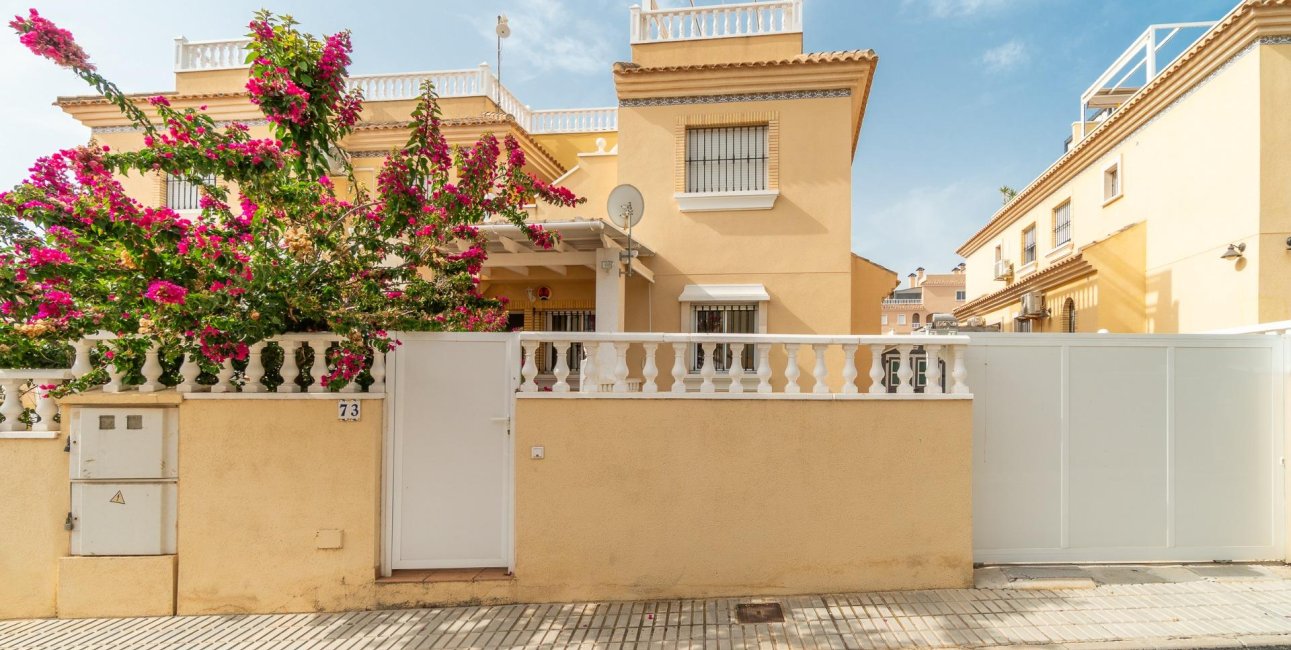 Resale - Apartment / flat -
Orihuela Costa - Los Dolses