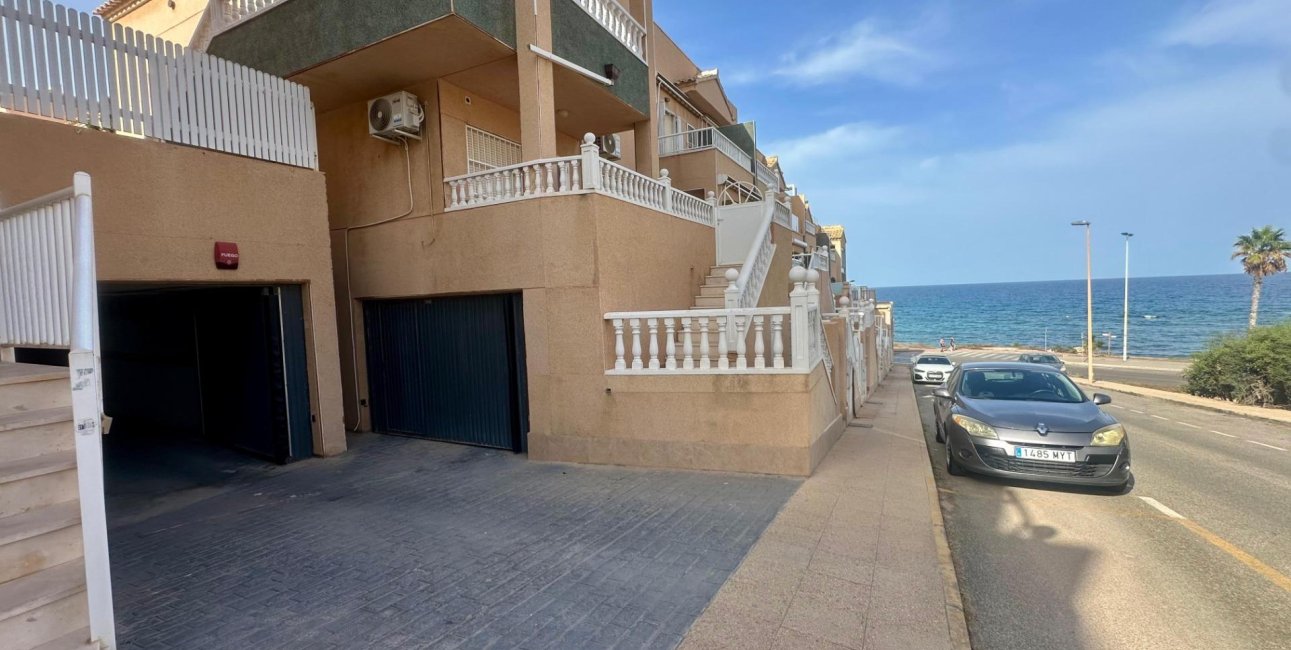 Resale - Garage -
Torrevieja - Cabo cervera