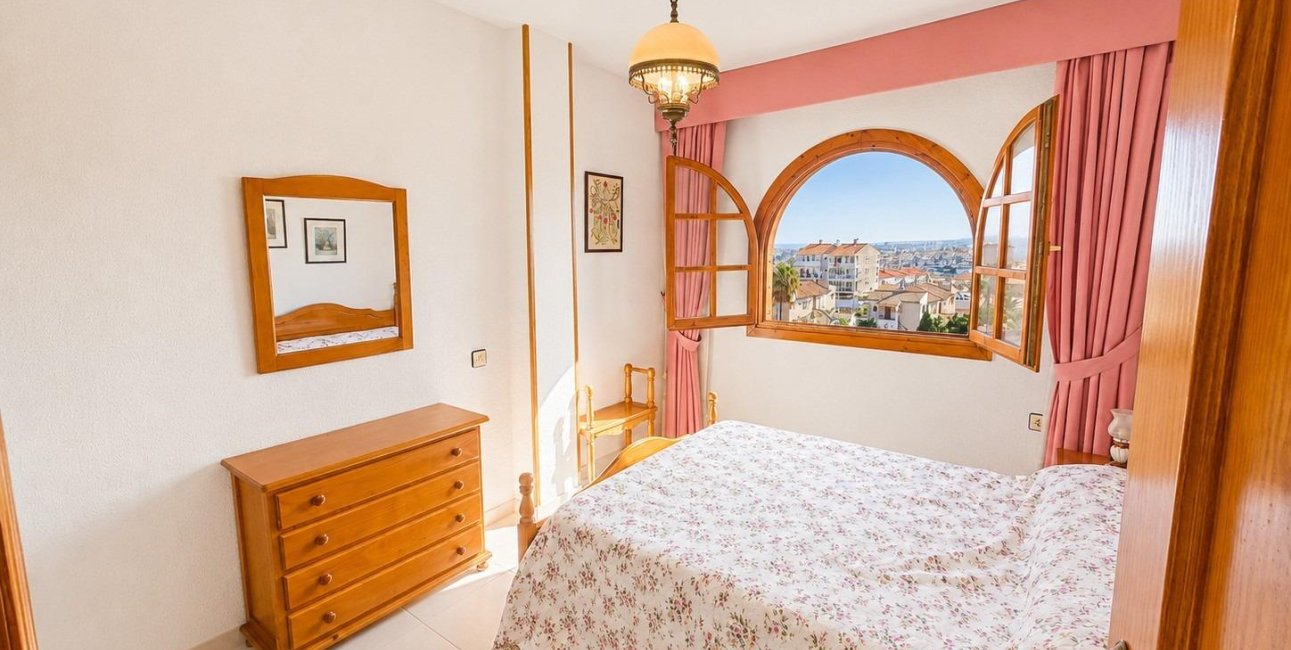 Reventa - Apartamento / piso -
Torrevieja - Torre del moro
