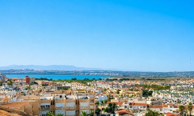 Reventa - Apartamento / piso -
Torrevieja - Torre del moro