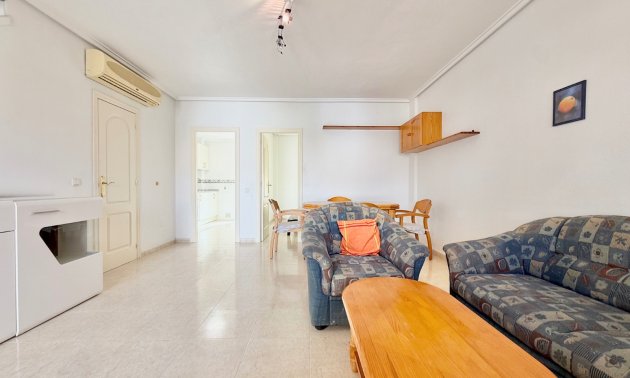 Resale - Townhouse -
Ciudad Quesada - Doña Pepa