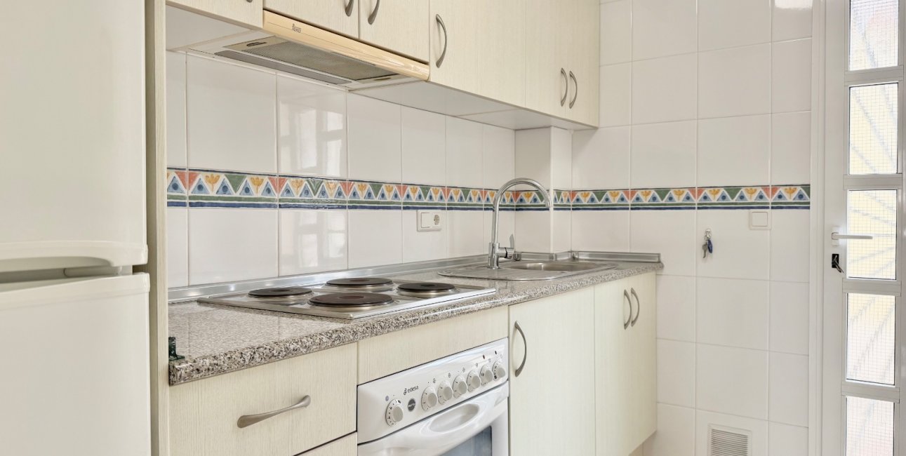 Resale - Townhouse -
Ciudad Quesada - Doña Pepa