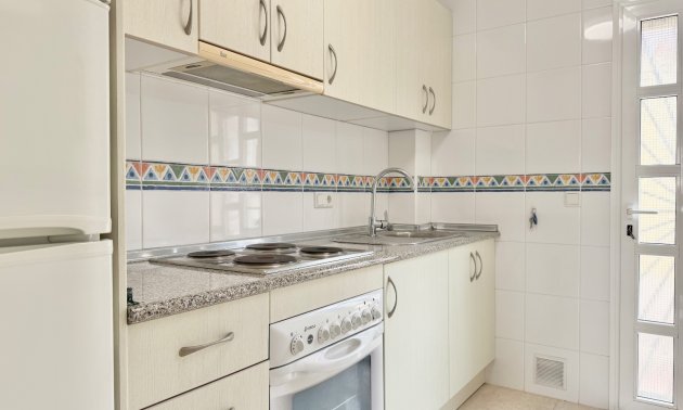 Resale - Townhouse -
Ciudad Quesada - Doña Pepa