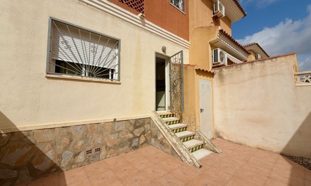 Resale - Townhouse -
Ciudad Quesada - Doña Pepa