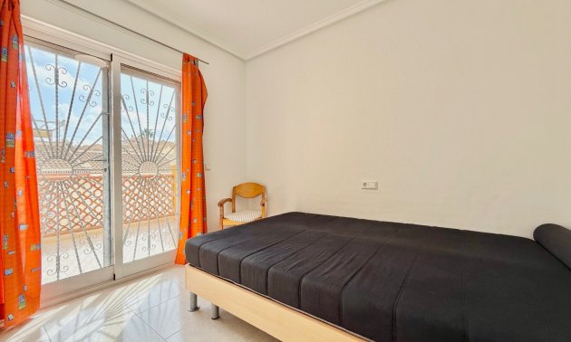 Resale - Townhouse -
Ciudad Quesada - Doña Pepa