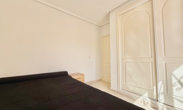Resale - Townhouse -
Ciudad Quesada - Doña Pepa