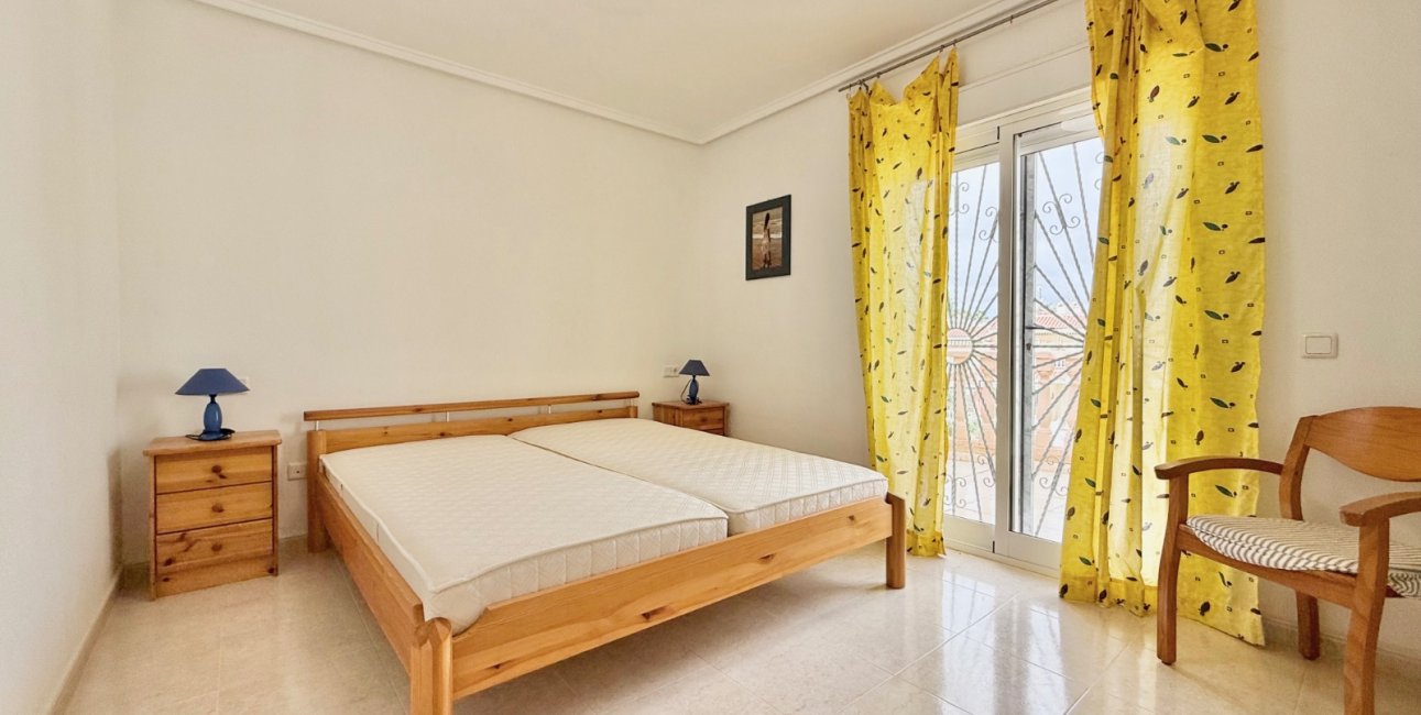 Resale - Townhouse -
Ciudad Quesada - Doña Pepa