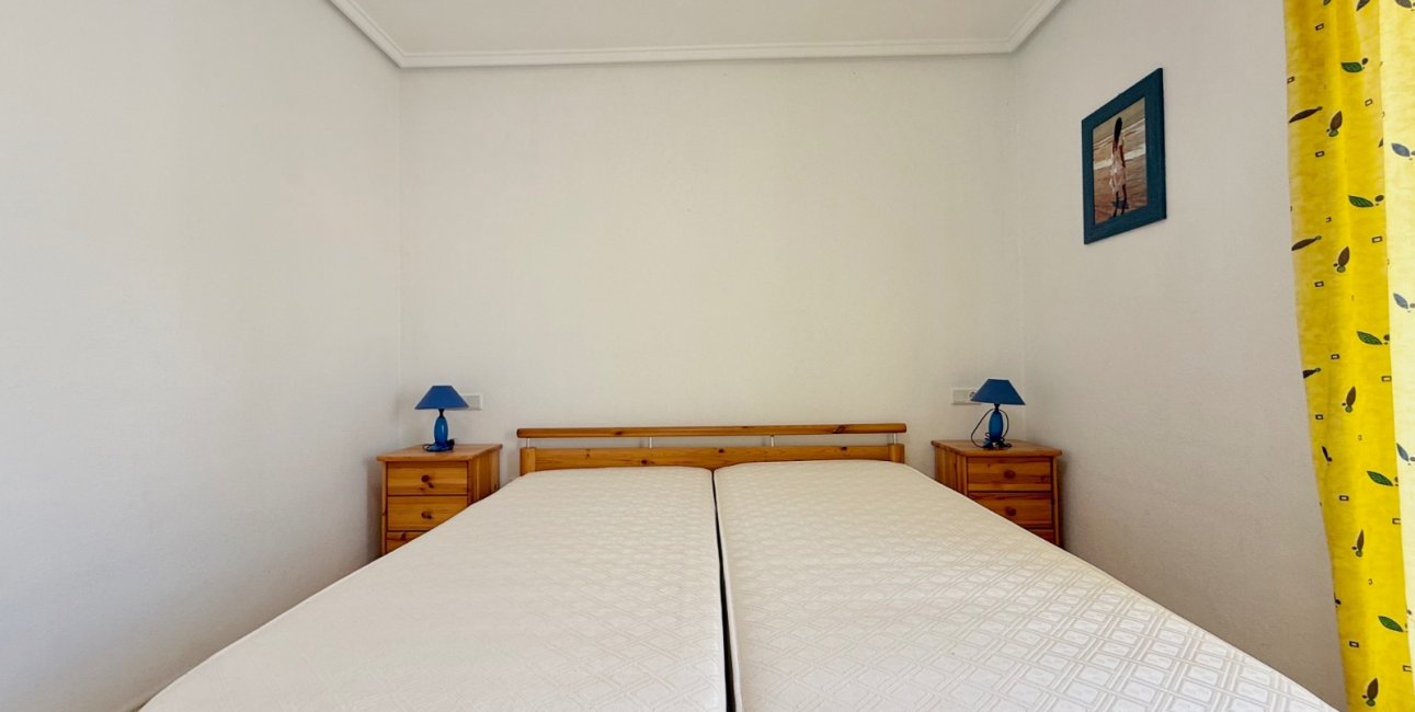 Resale - Townhouse -
Ciudad Quesada - Doña Pepa