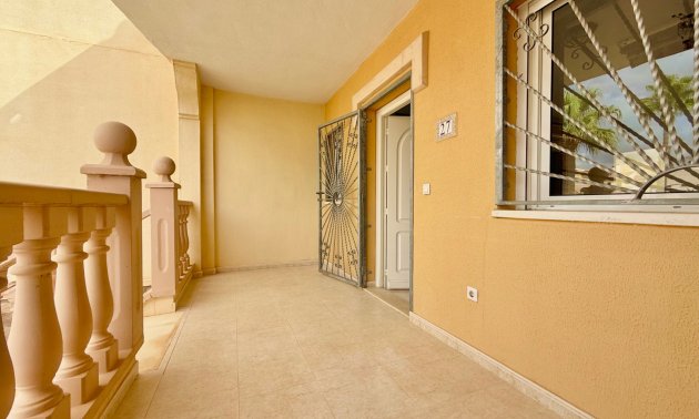 Resale - Townhouse -
Ciudad Quesada - Doña Pepa