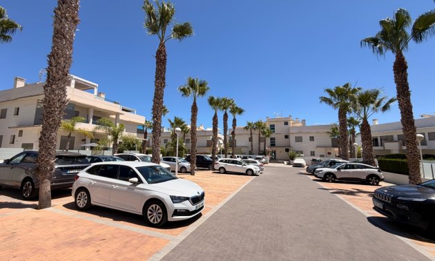 Reventa - Apartamento / piso -
Ciudad Quesada - Doña Pepa