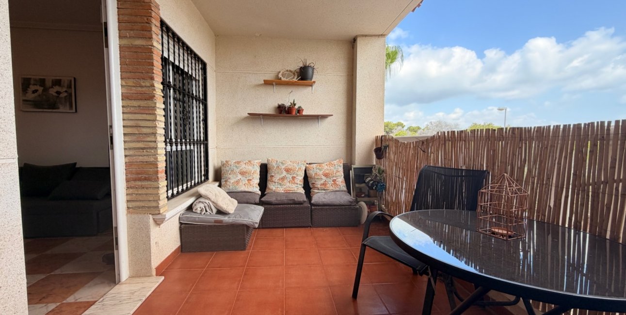 Reventa - Apartamento / piso -
Orihuela Costa - Villamartin