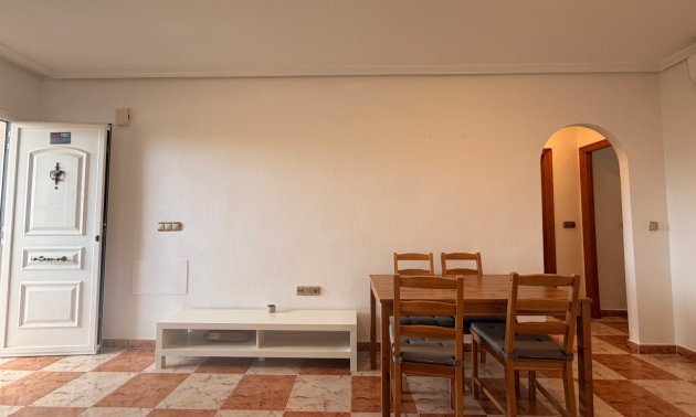 Reventa - Apartamento / piso -
Orihuela Costa - Villamartin