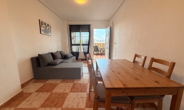 Reventa - Apartamento / piso -
Orihuela Costa - Villamartin