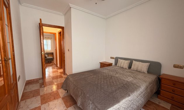 Reventa - Apartamento / piso -
Orihuela Costa - Villamartin