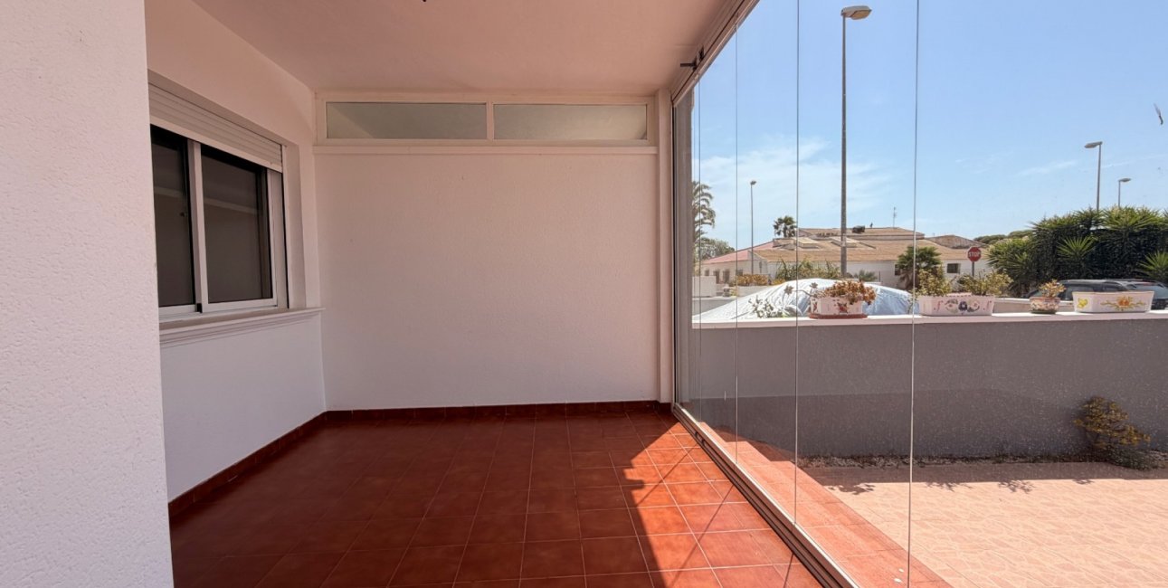 Resale - Townhouse -
Ciudad Quesada - Doña Pepa