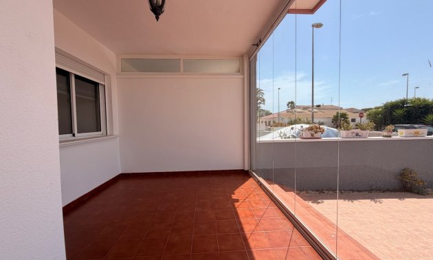 Resale - Townhouse -
Ciudad Quesada - Doña Pepa