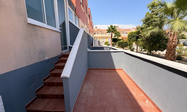 Resale - Townhouse -
Ciudad Quesada - Doña Pepa