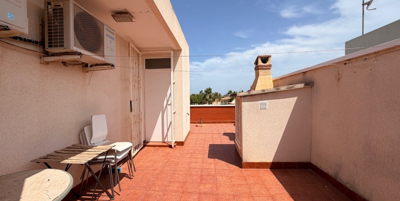 Resale - Townhouse -
Ciudad Quesada - Doña Pepa