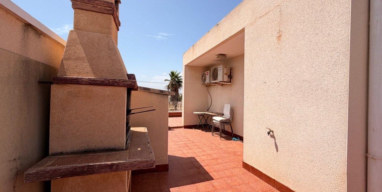 Resale - Townhouse -
Ciudad Quesada - Doña Pepa