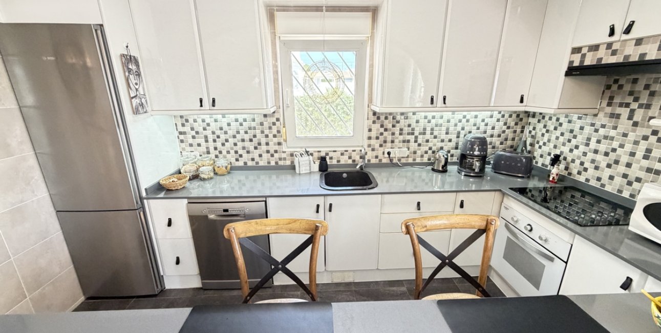 Resale - Villa -
Torrevieja - San Luis