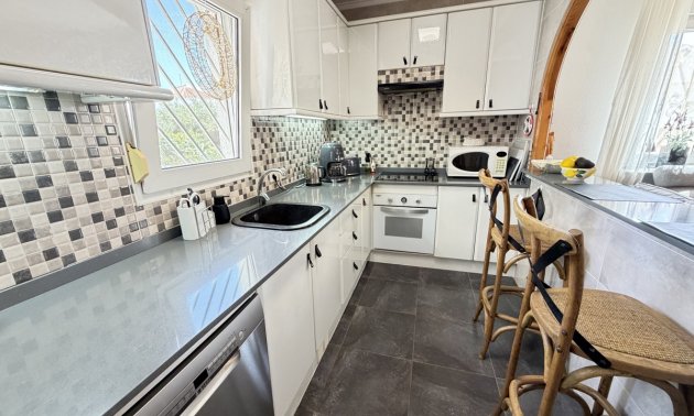 Resale - Villa -
Torrevieja - San Luis