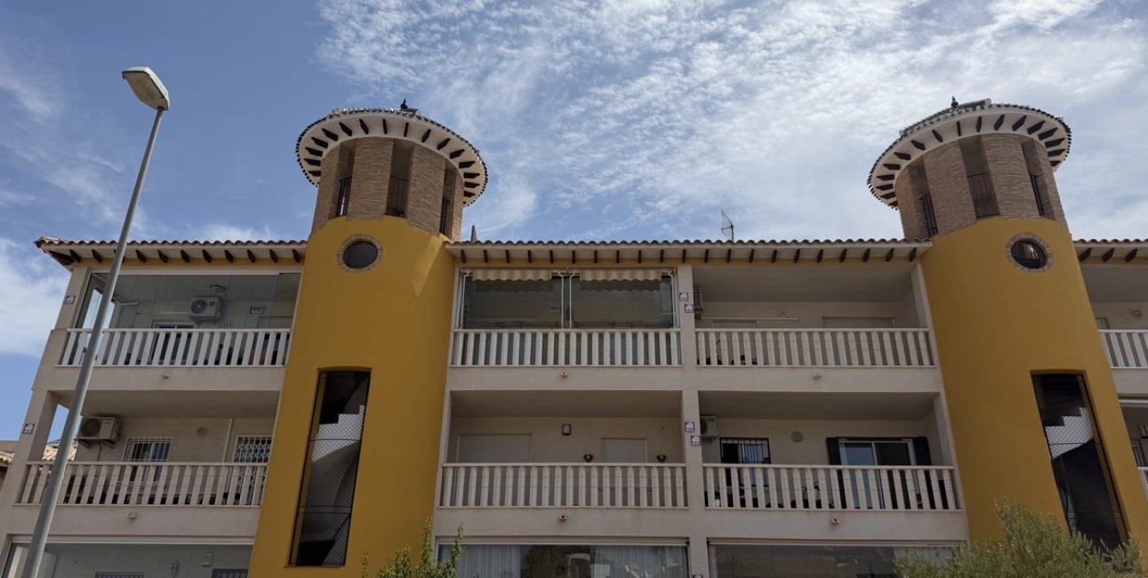 Reventa - Apartamento / piso -
Orihuela Costa - Villamartin