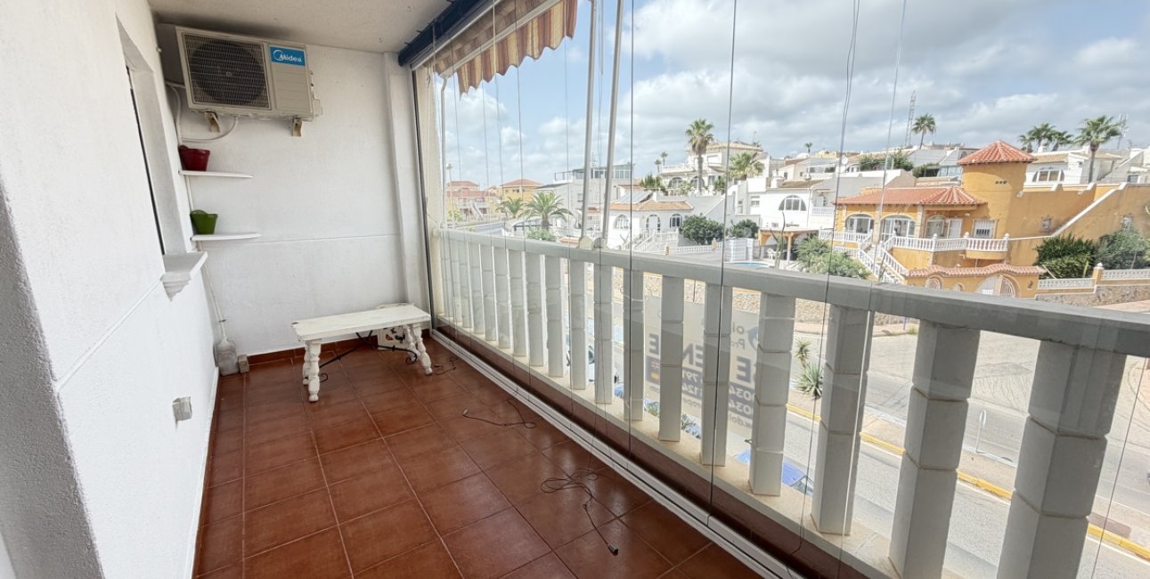 Reventa - Apartamento / piso -
Orihuela Costa - Villamartin