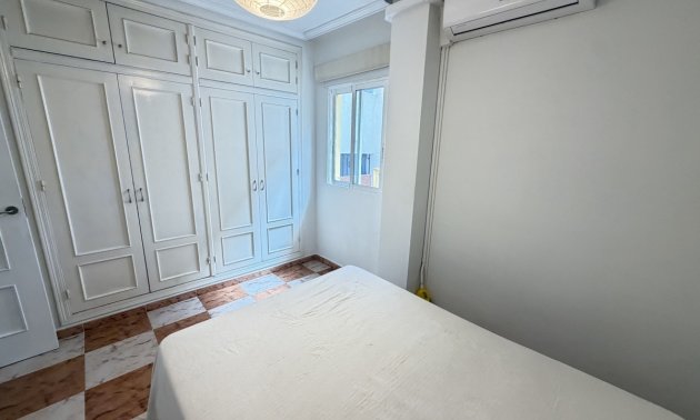 Reventa - Apartamento / piso -
Orihuela Costa - Villamartin