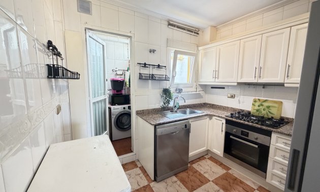 Reventa - Apartamento / piso -
Orihuela Costa - Villamartin