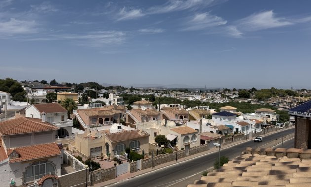 Reventa - Apartamento / piso -
Orihuela Costa - Villamartin