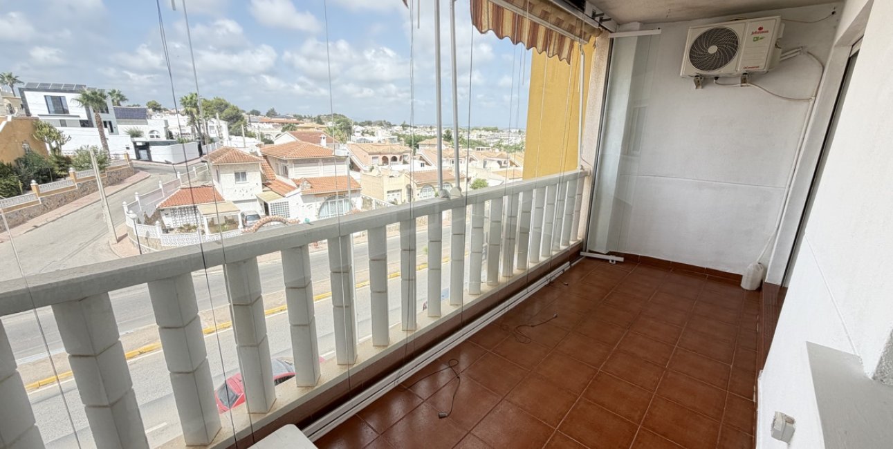Reventa - Apartamento / piso -
Orihuela Costa - Villamartin
