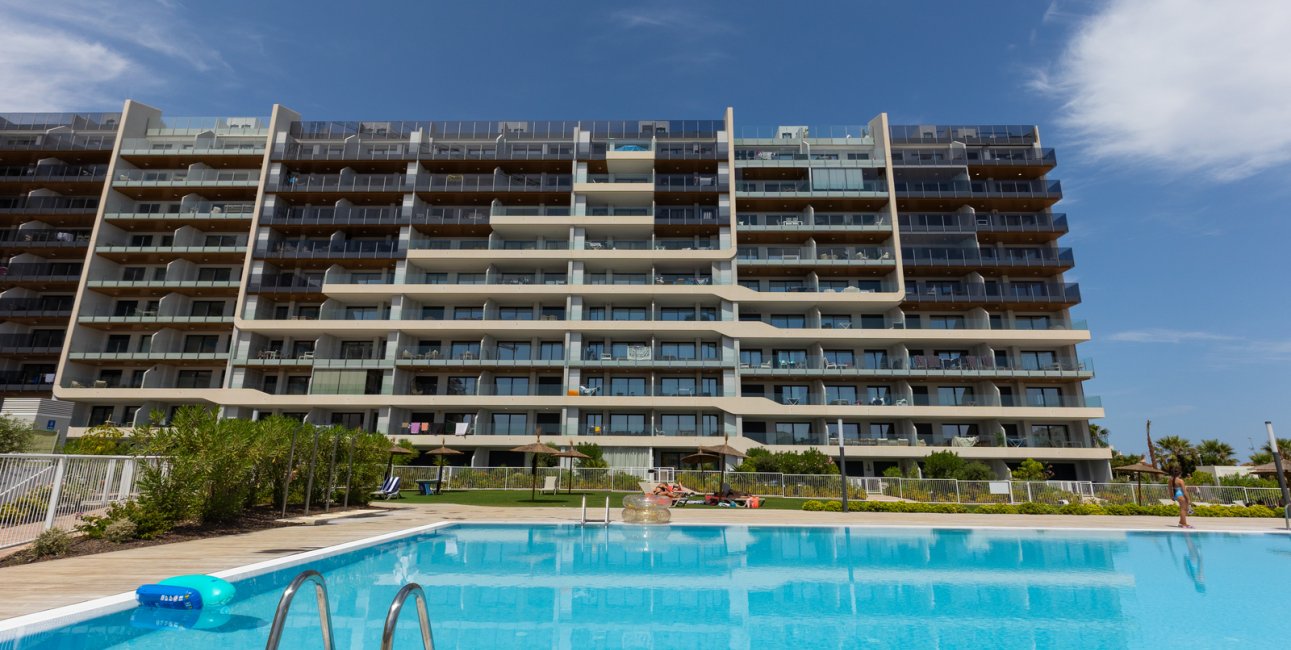 Resale - Apartment / flat -
Torrevieja - Punta prima