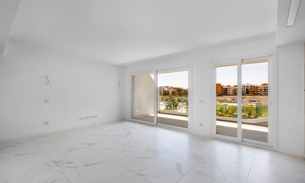 Resale - Apartment / flat -
Torrevieja - Punta prima