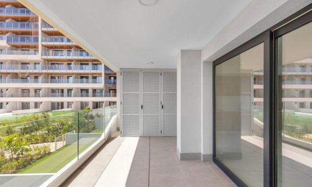 Resale - Apartment / flat -
Torrevieja - Punta prima