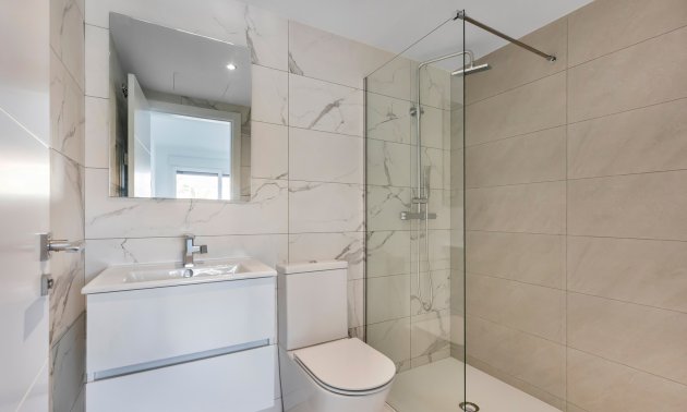 Resale - Apartment / flat -
Torrevieja - Punta prima