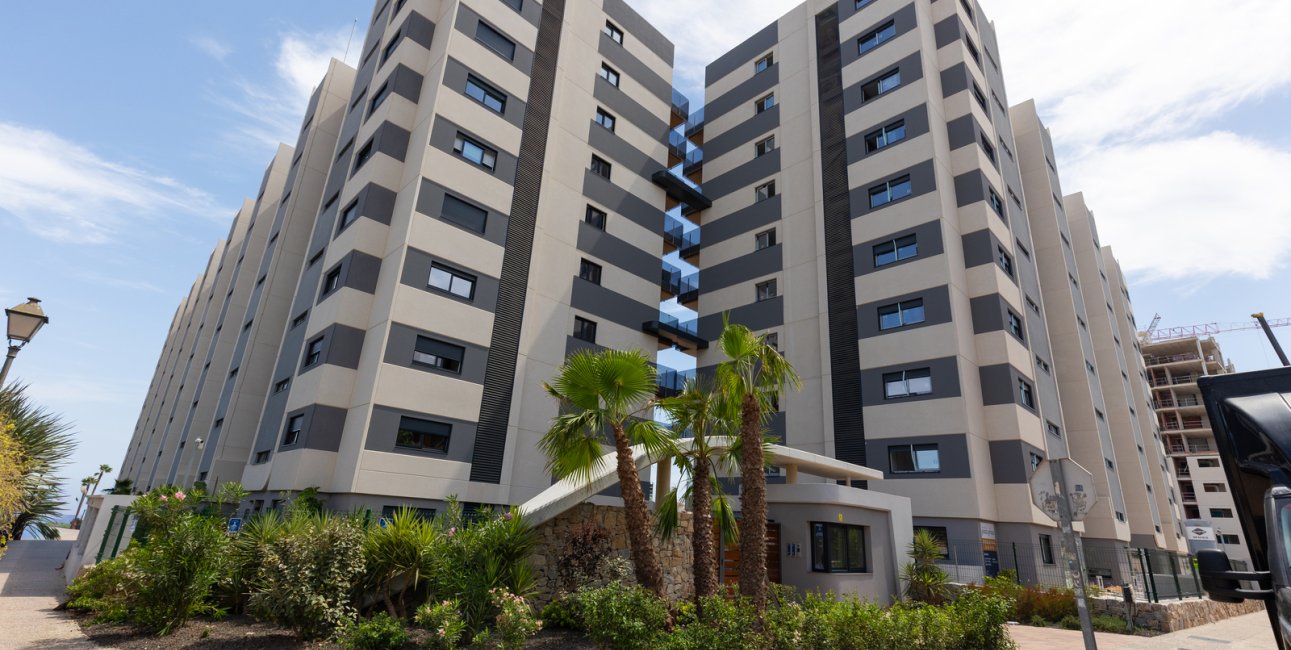 Resale - Apartment / flat -
Torrevieja - Punta prima