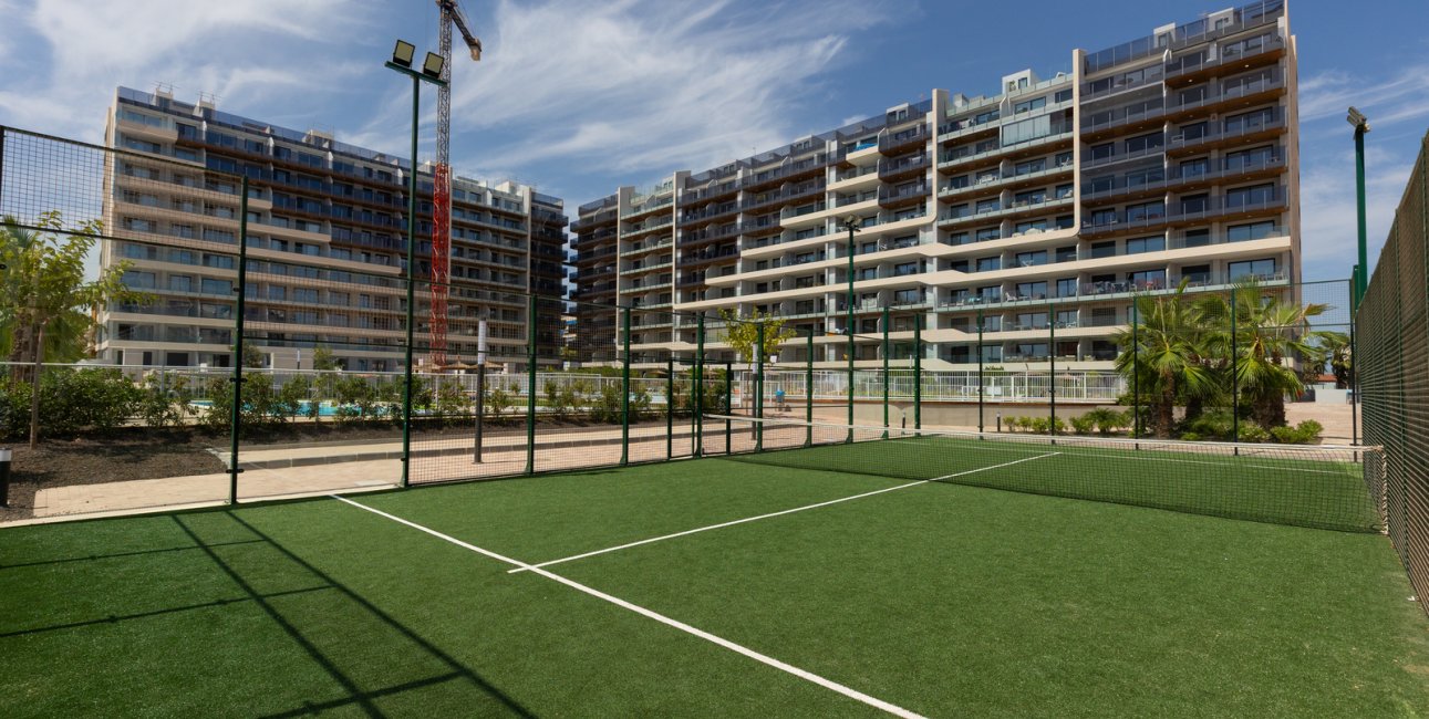 Resale - Apartment / flat -
Torrevieja - Punta prima